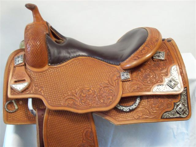 Used Saddle:- Image Number:0